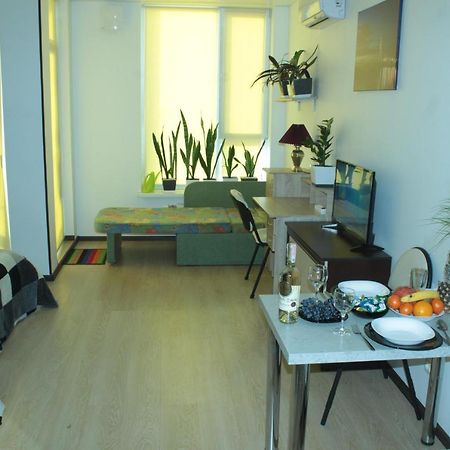 Comfortable Studio Apartments In A Secure Residential Complex Comfort Town Кт-02 Kiew Exterior foto