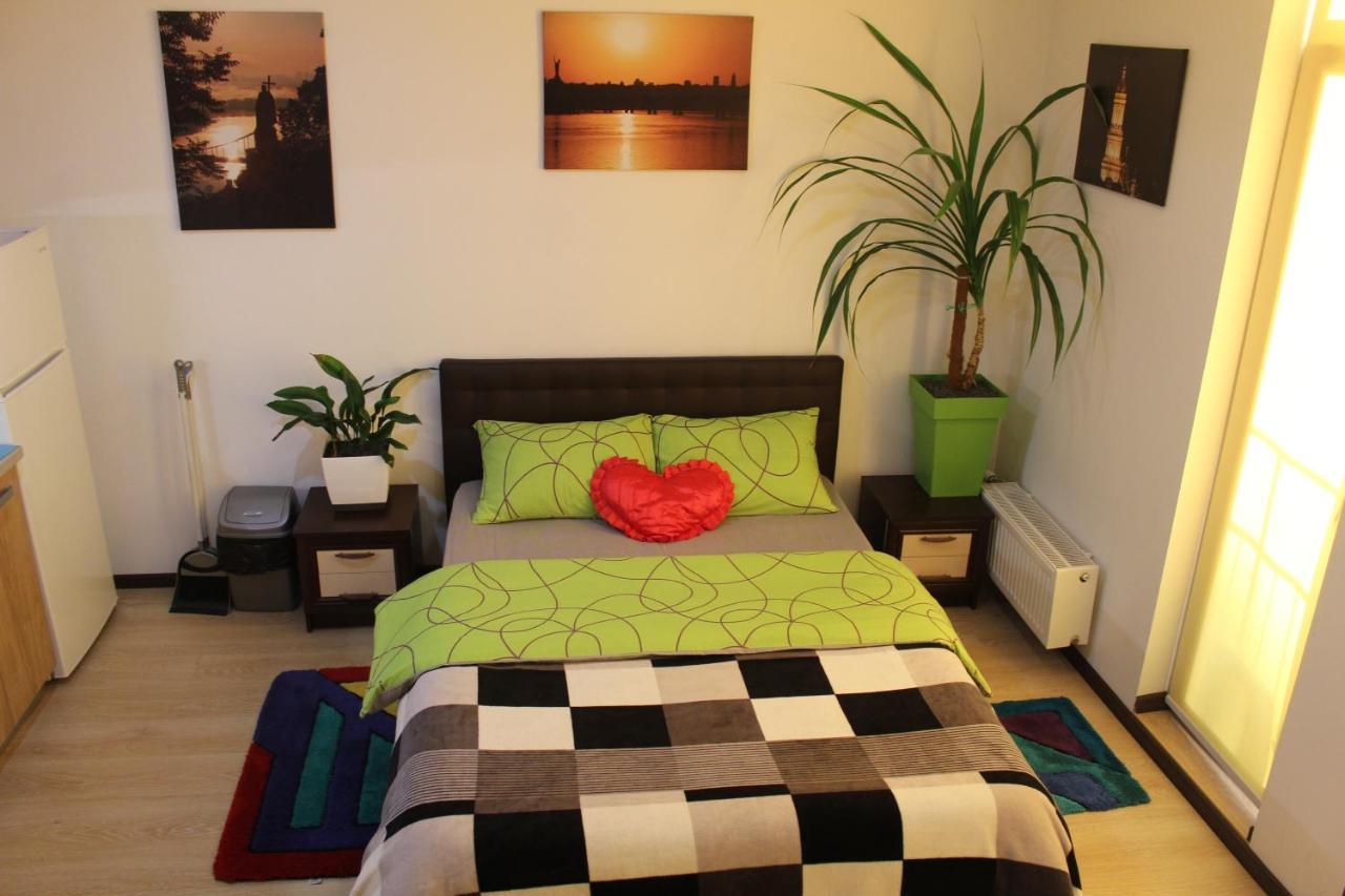 Comfortable Studio Apartments In A Secure Residential Complex Comfort Town Кт-02 Kiew Exterior foto